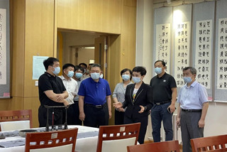 河北省政府副省长高云霄等向导一行莅临腾博汇官网金色年华康健养护中心调研指导事情